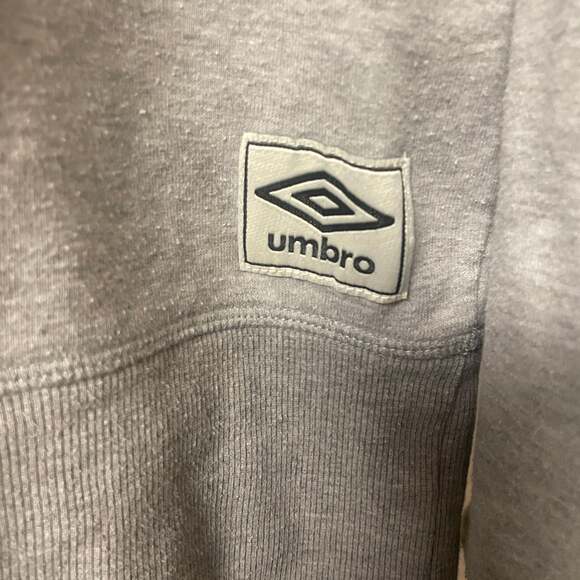 Umbro Grey Women's Pullover Hoodie with Raised Logo Size M - Picture 3 of 5